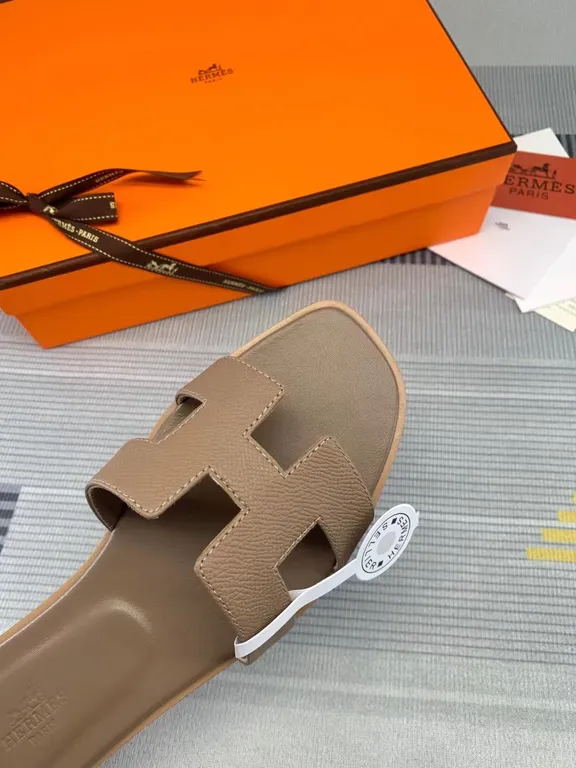 Hermes Shoe 